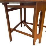 Table dite « Gateleg » style scandinave