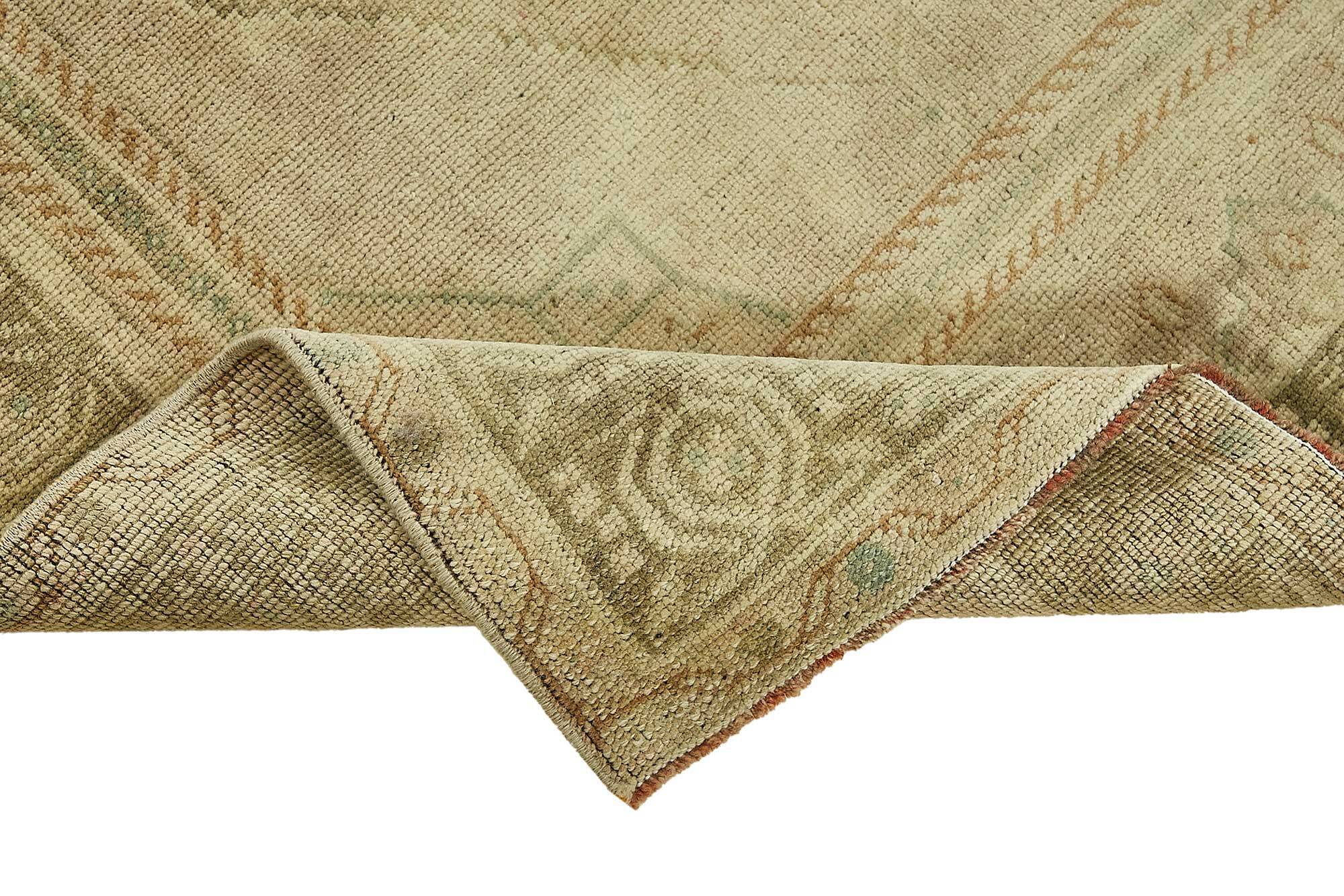 Turkish Vintage Anatolian Rug 106 cm x 210 cm