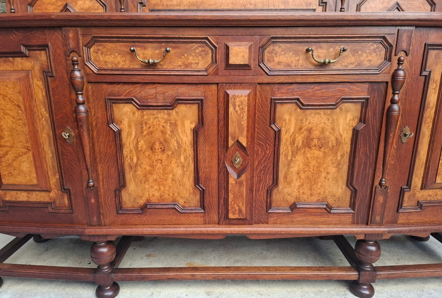 Buffet Enfilade