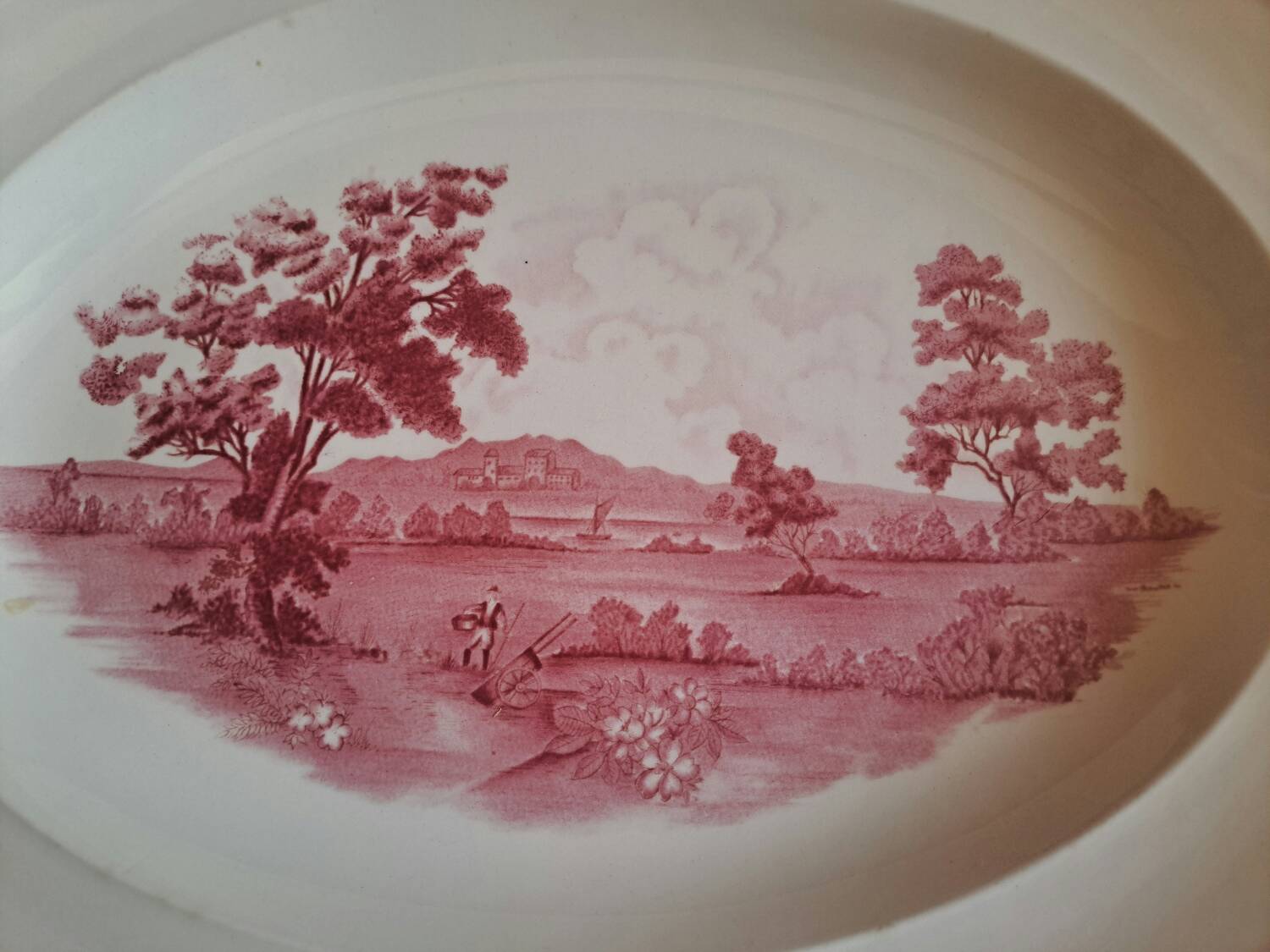 Segovia oval porcelain dish