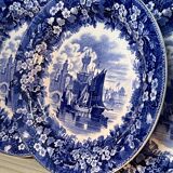 Set of 3 small Wedgwood porcelain plates