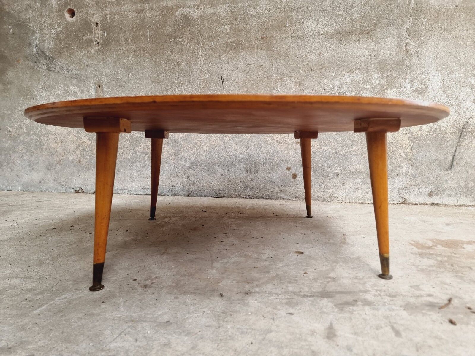 Pastoe coffee table by Cees Braakman 105 cm