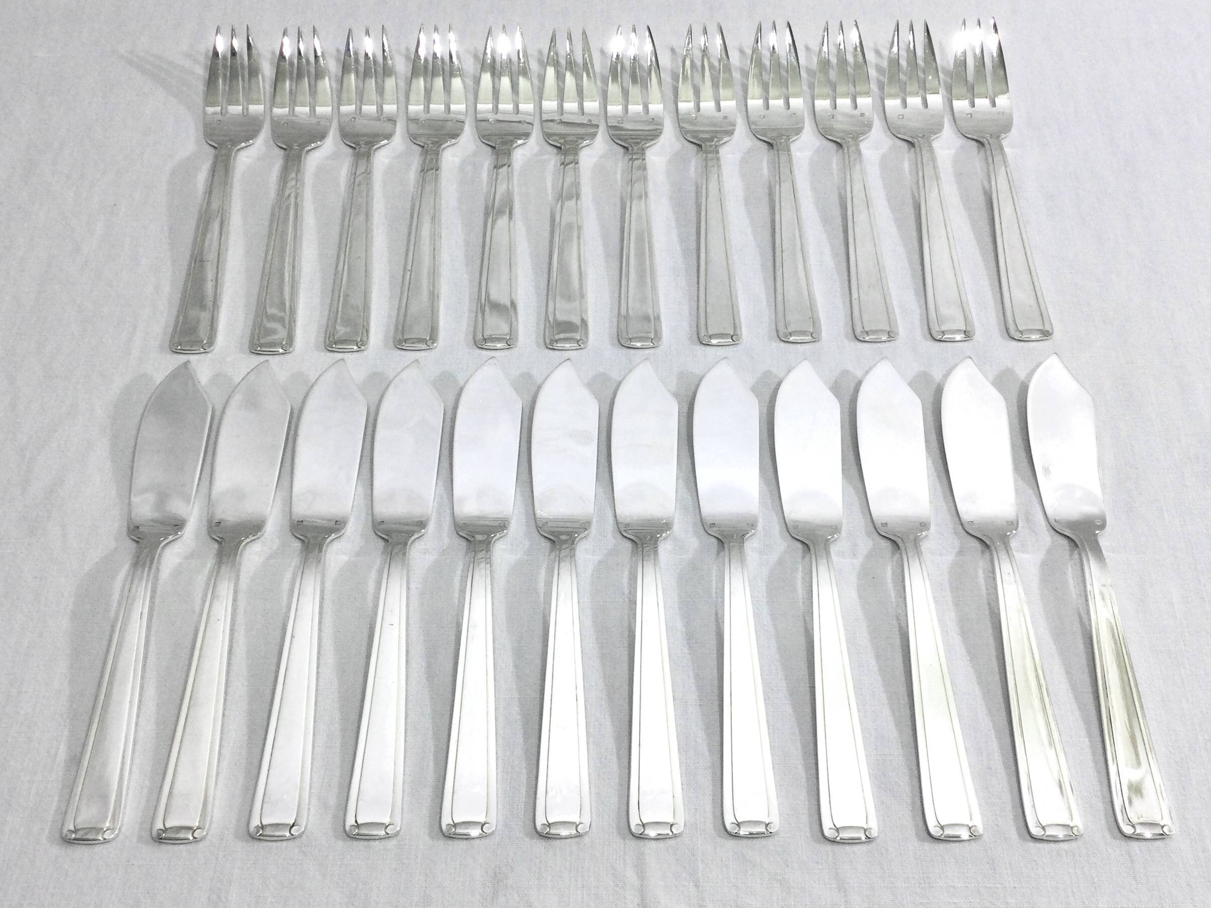 Saint Médard - 12 Fish Cutlery