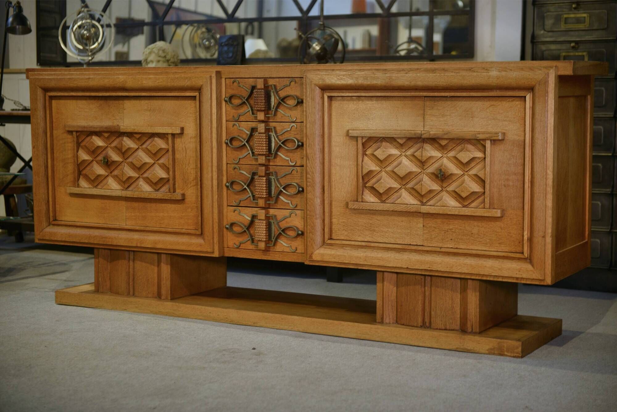 Art Deco buffet in oak and wrought iron by Léon and Maurice Jallot 1940s