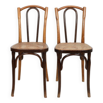 Paire de chaises bistrot JJ. Kohn en bois courbé