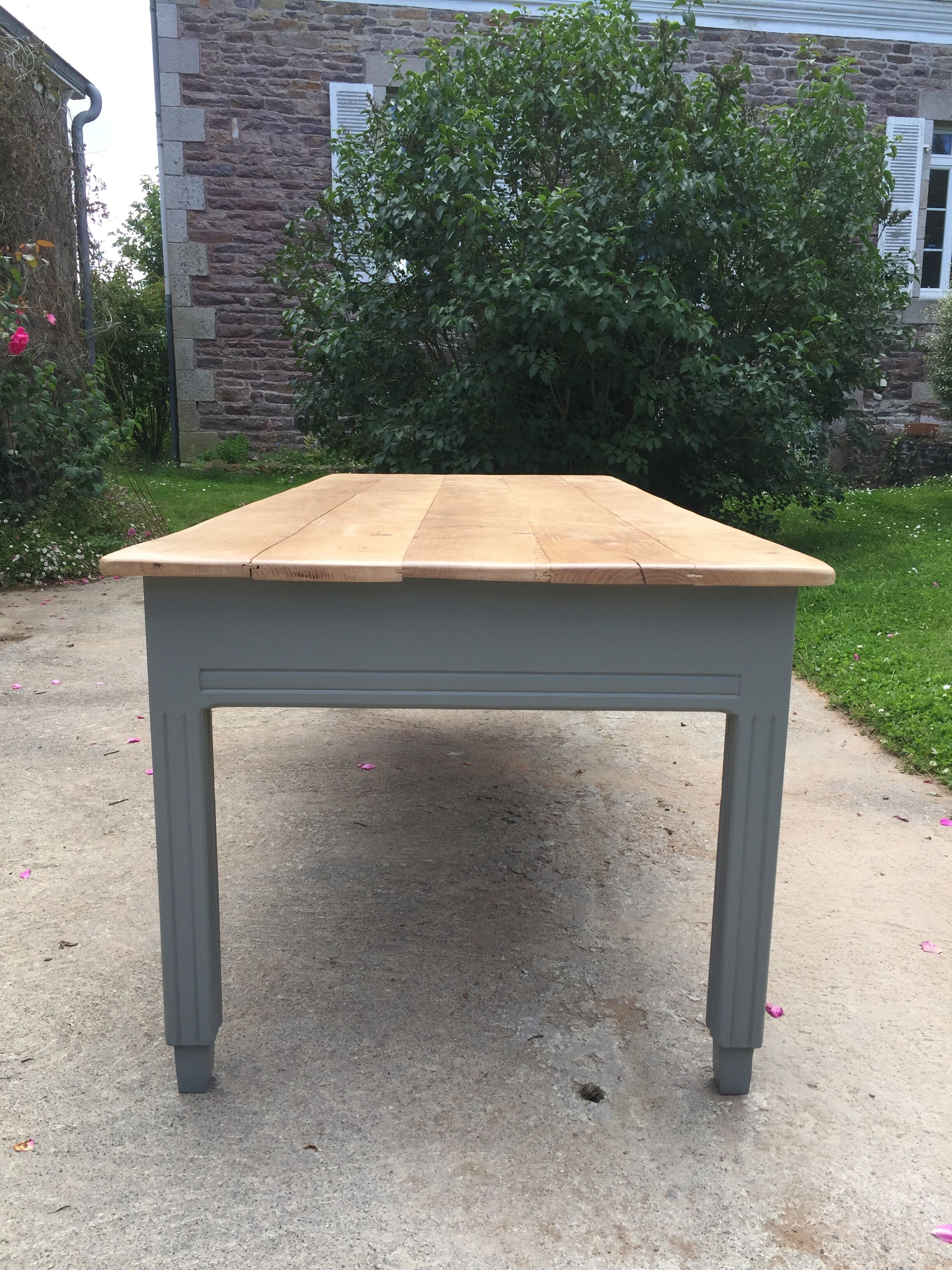 Ferm table