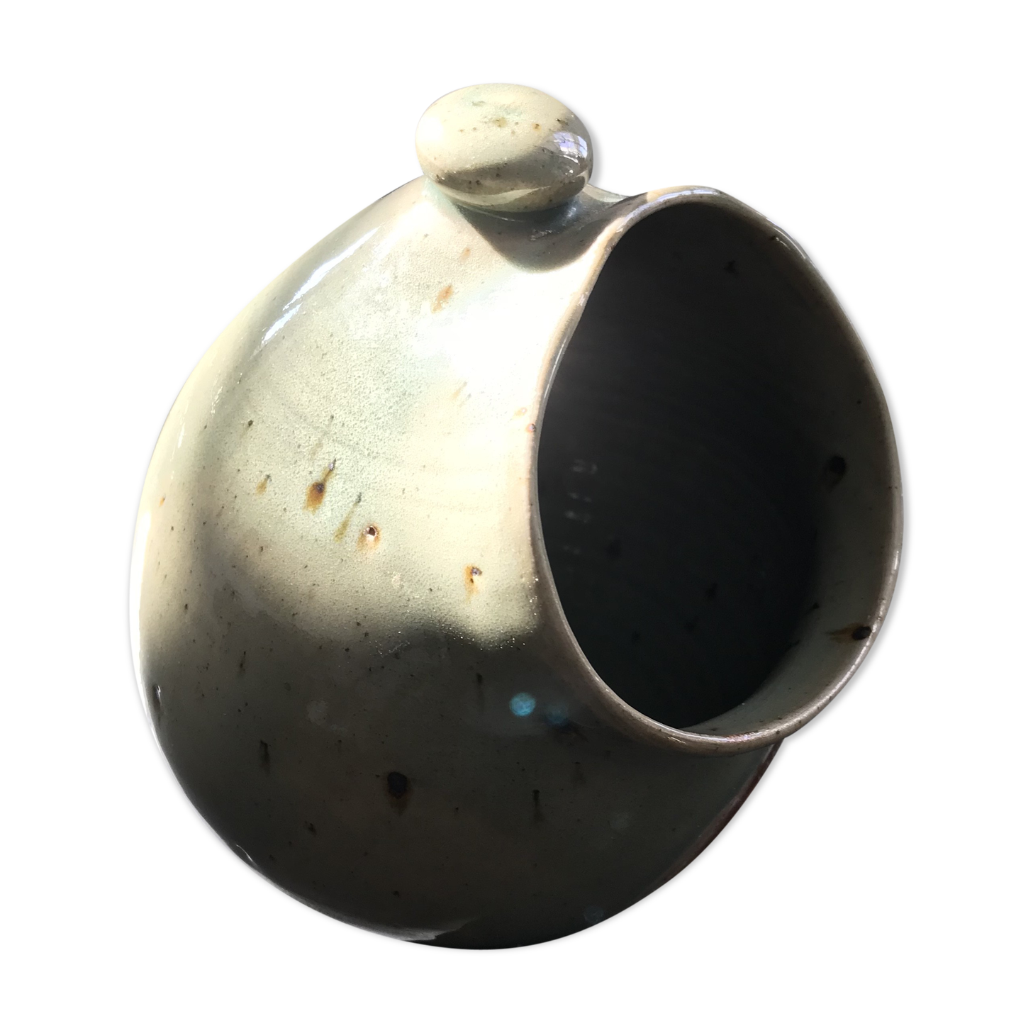 Hand has coarse salt in sandstone