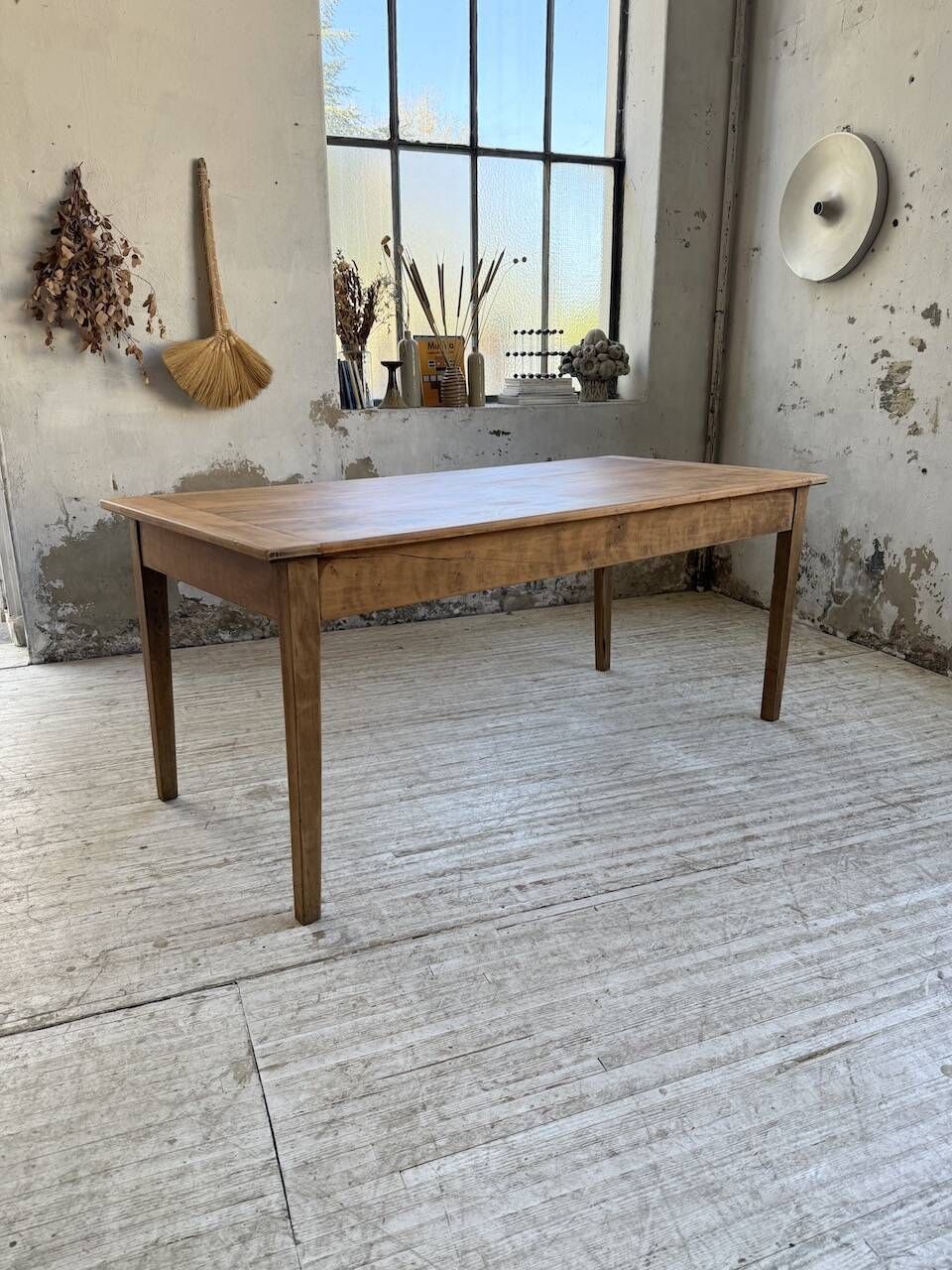 Cherry farmhouse table with spindle legs, 1950s