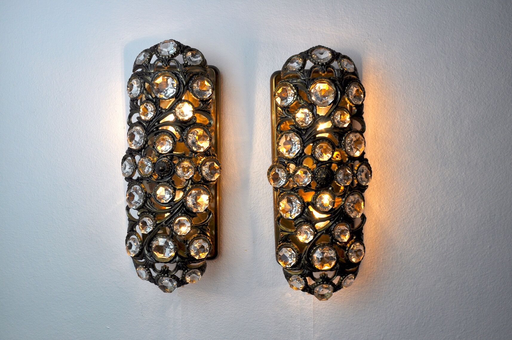 Pair of Palwa appliques by Ernest Palm, 1960, Spain