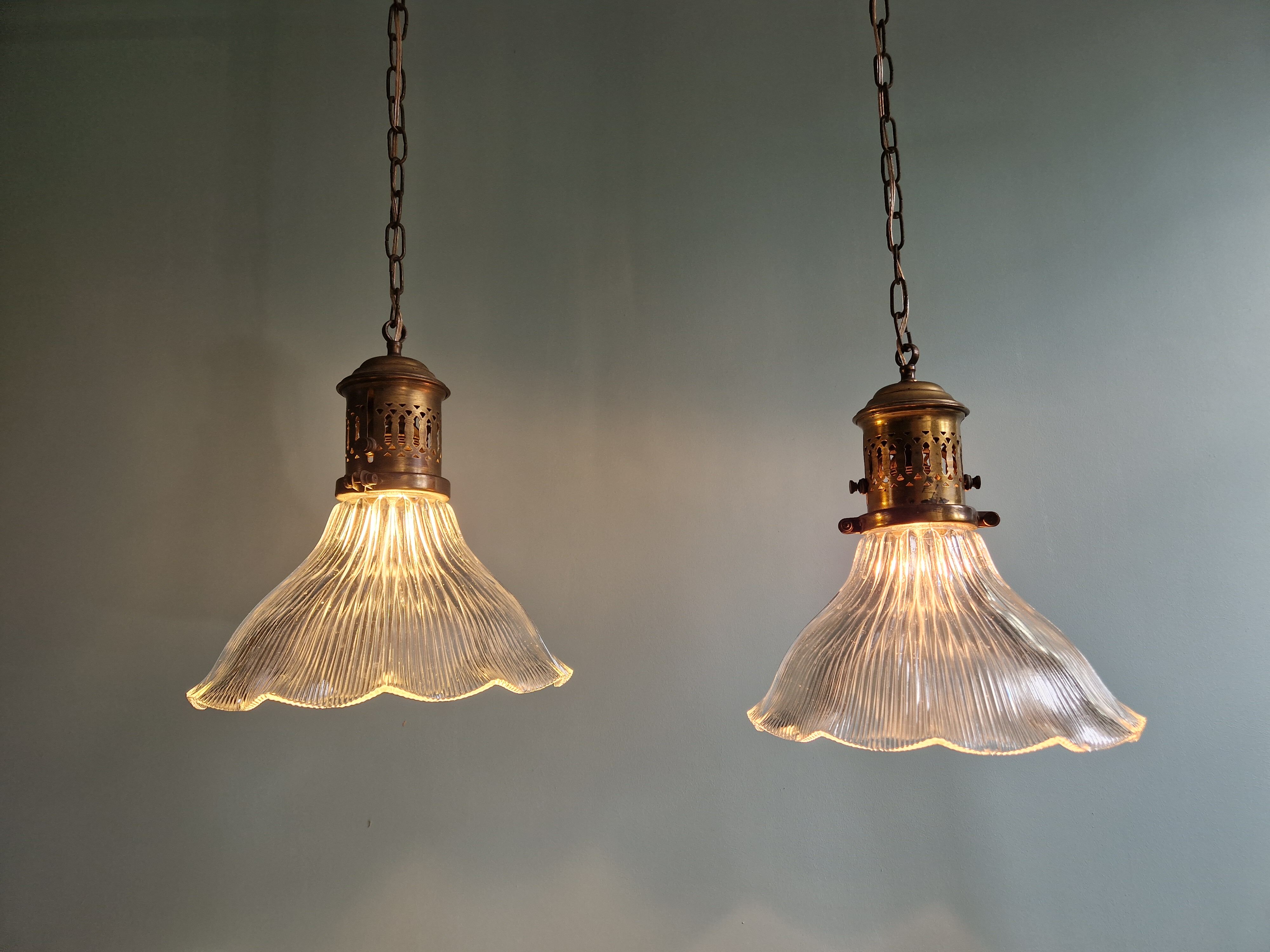 Pair of Holophane wall lamps in grooved glass, 1920s-30s