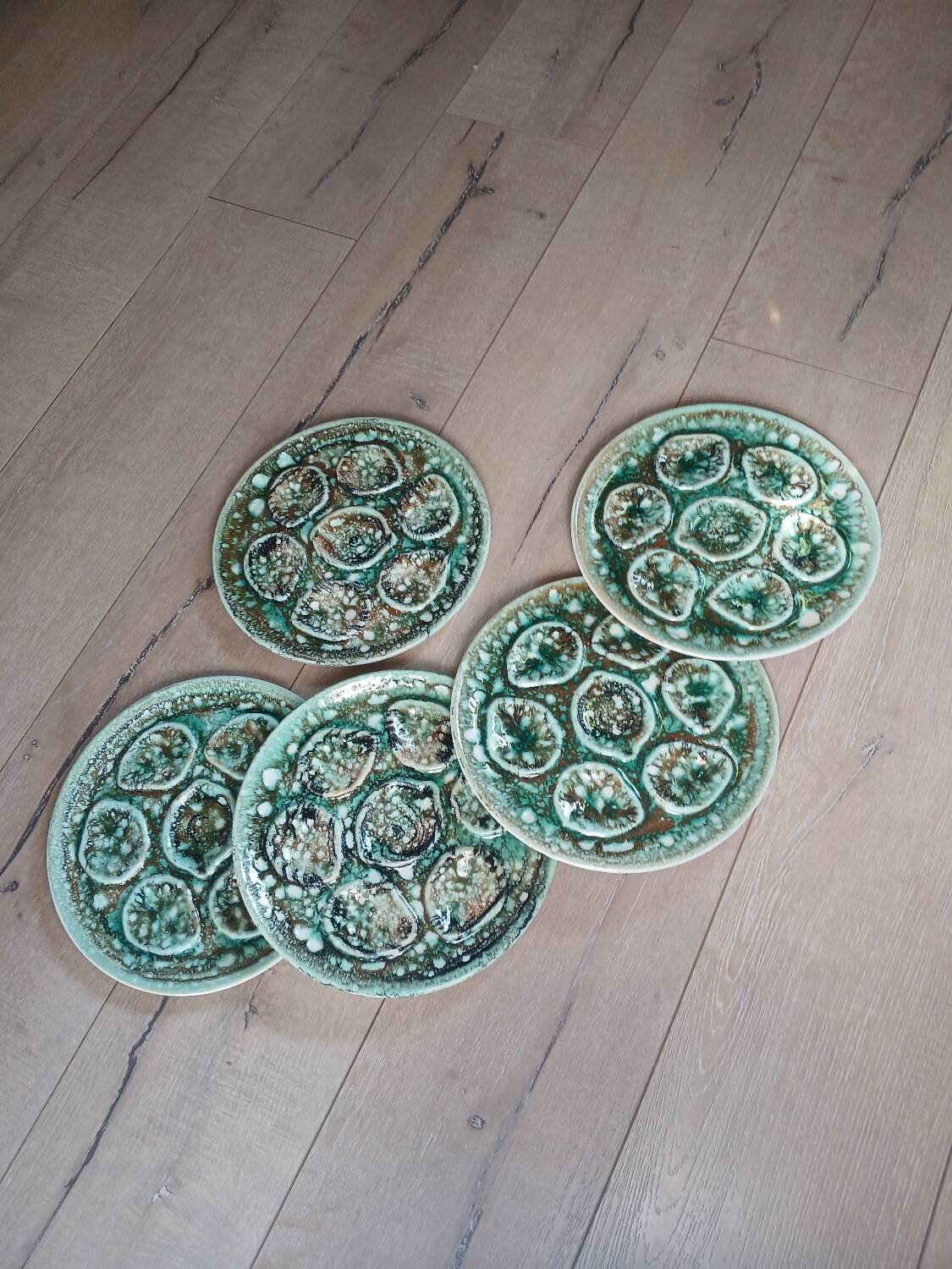 5 old Niderviller oyster plates
