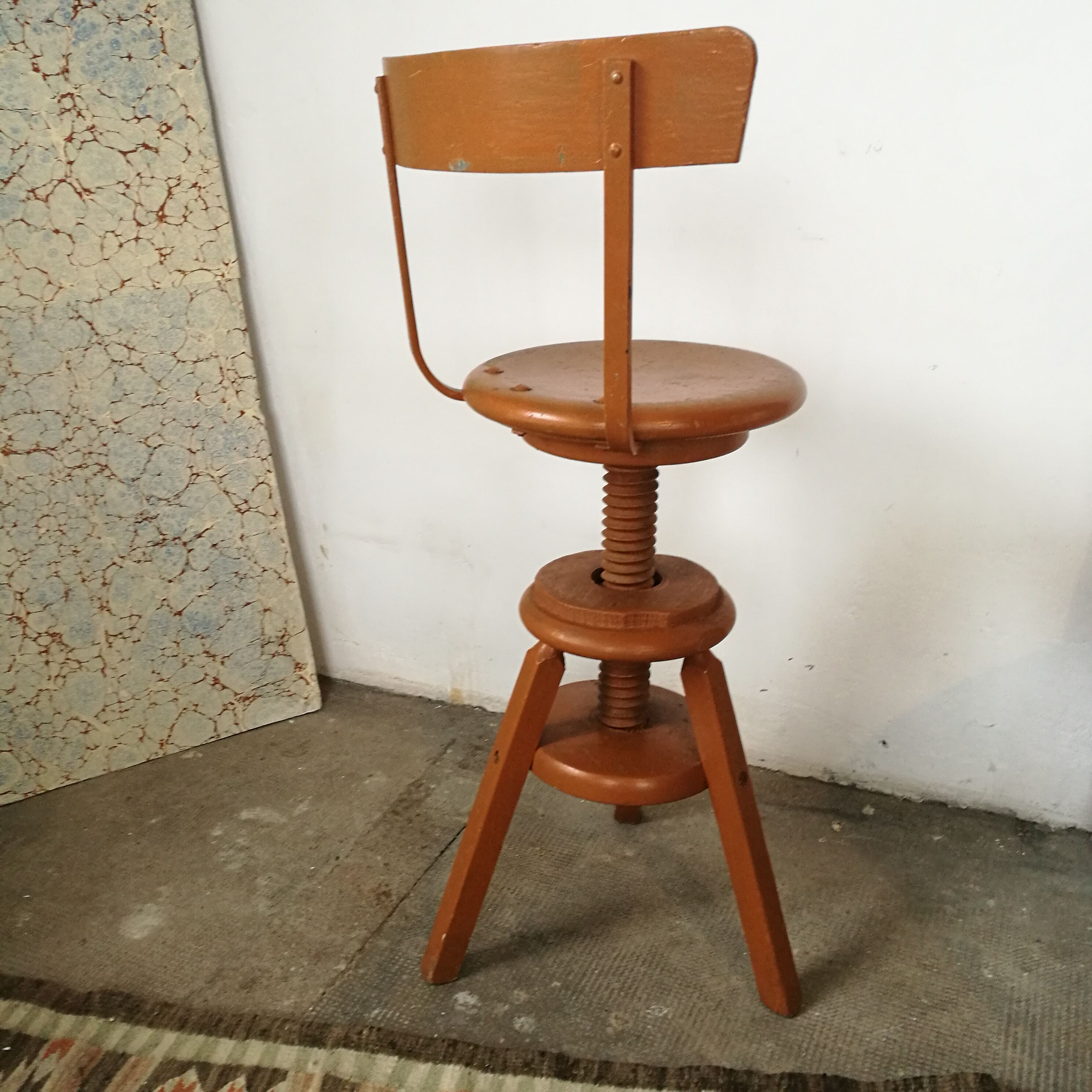 Wooden workshop chair