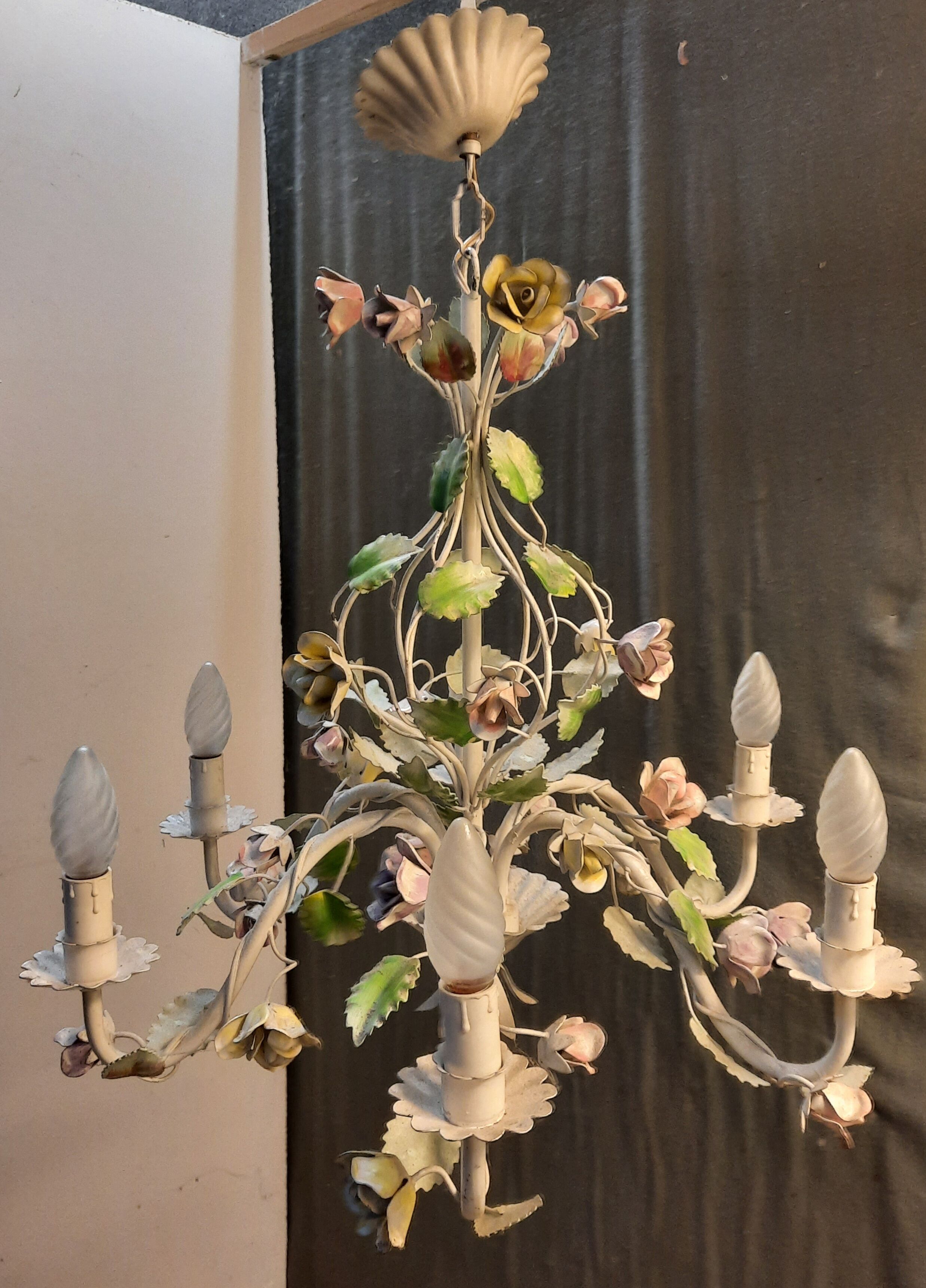 6-light flowered metal chandelier