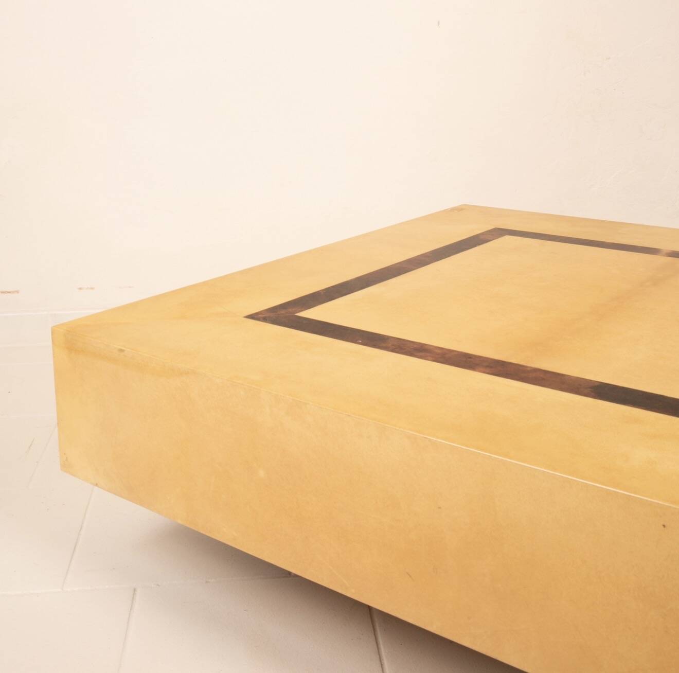 Table basse nucci valsecchi pour tura milano 1970 mod 3000d