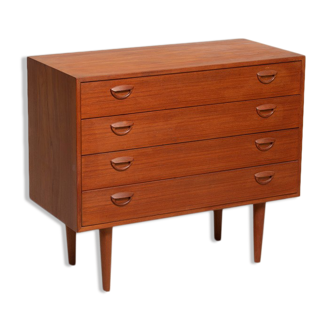 Scandinavian chest of drawers