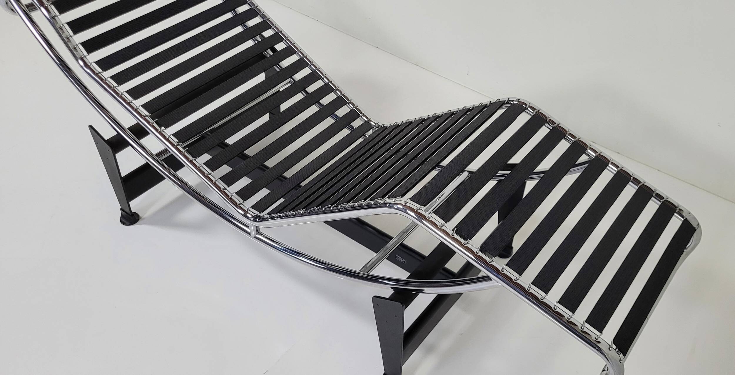 Cassina Le Corbusier LC4, Italy 1929