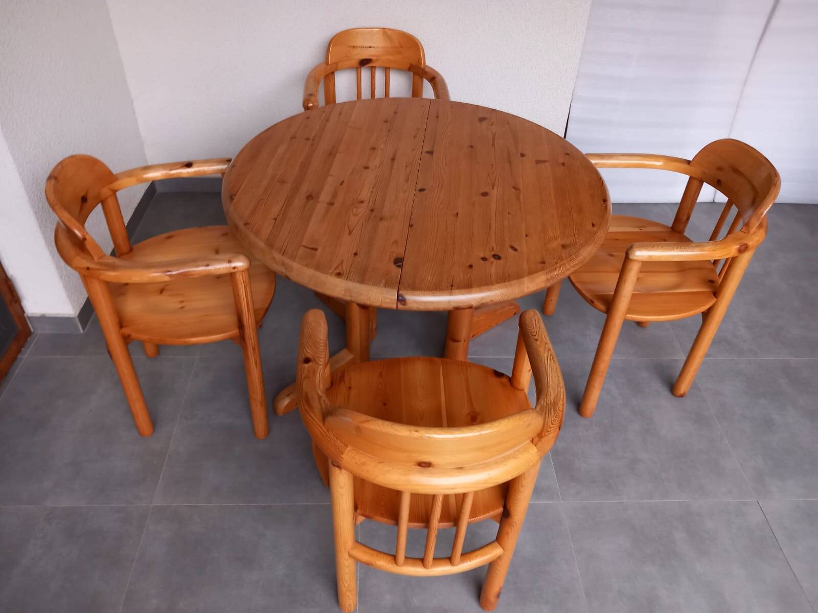 Table and chairs Denmark 1980s