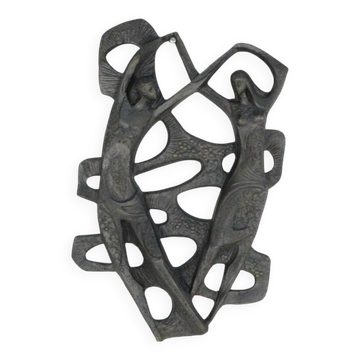 Brutalist Ars Munda resin wall decoration dancing couple