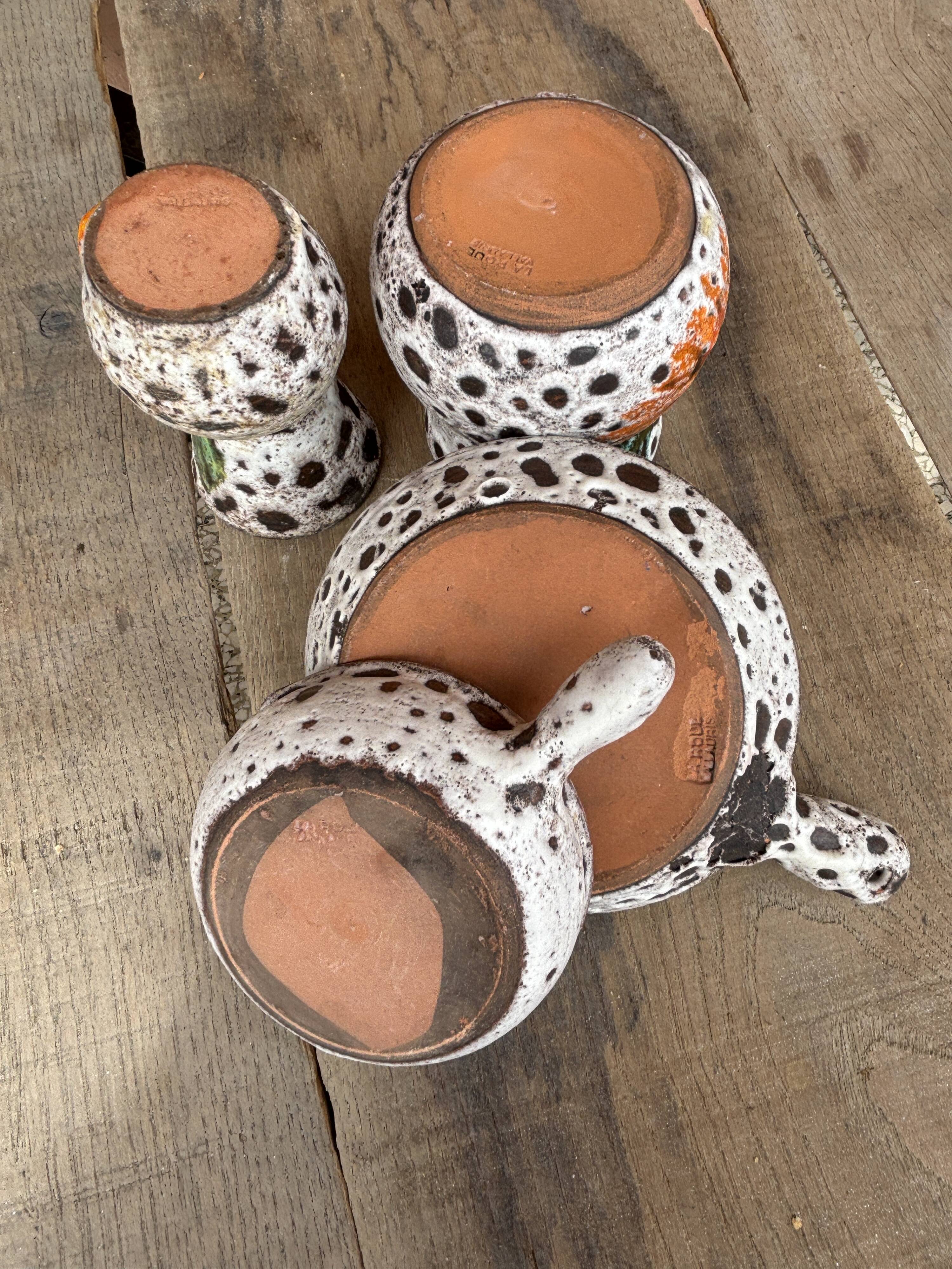 Set of 4 pieces La Roue Vallauris – 2 vases and 2 pans – ceramic v