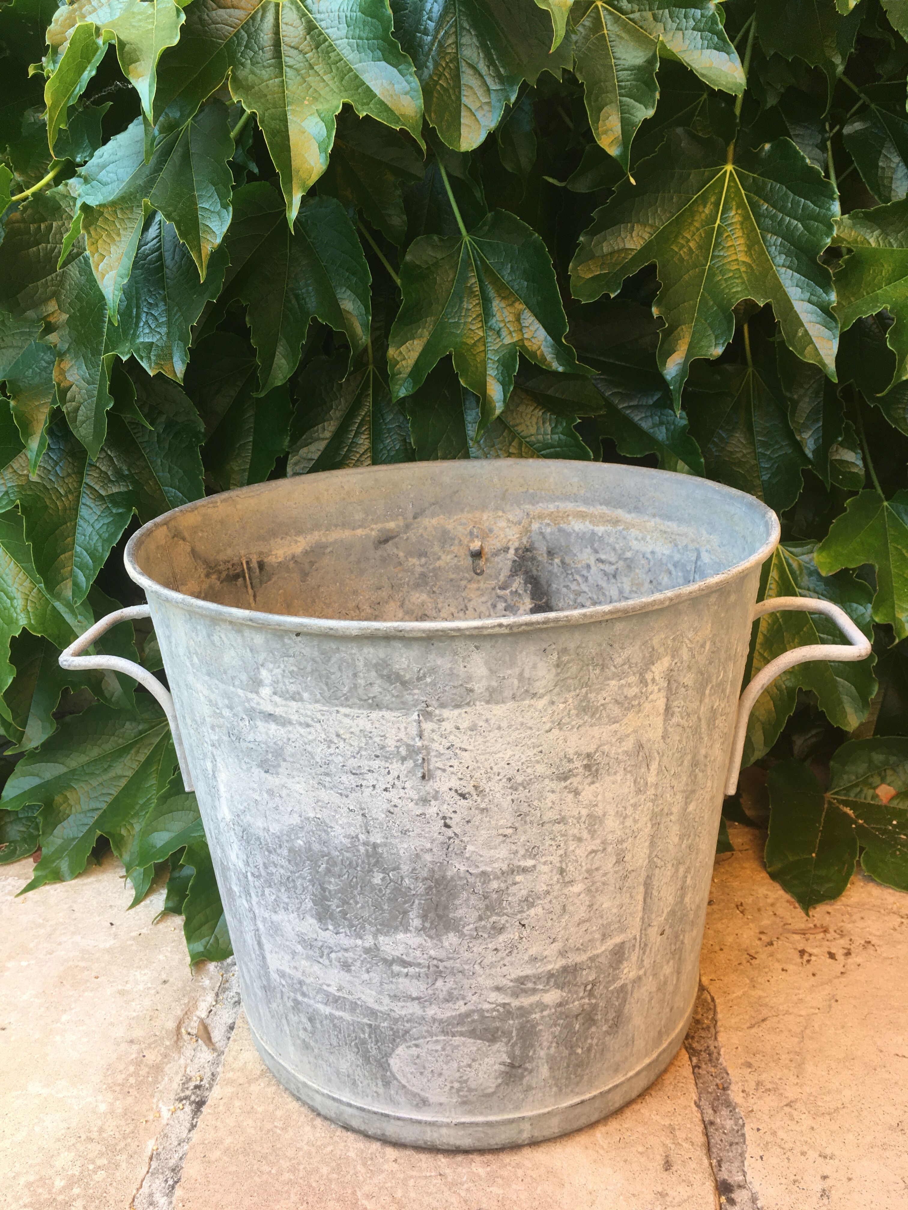 Former zinc pot-pot washing slater