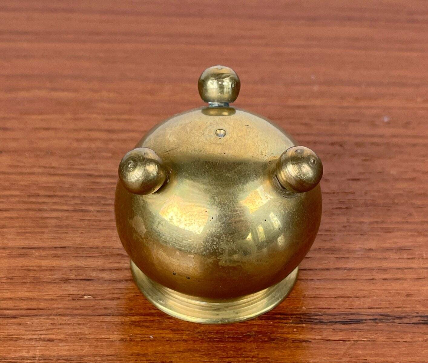 Traditional Swedish Candle Holder in Modern Brass from the Mid-Century, 1960s