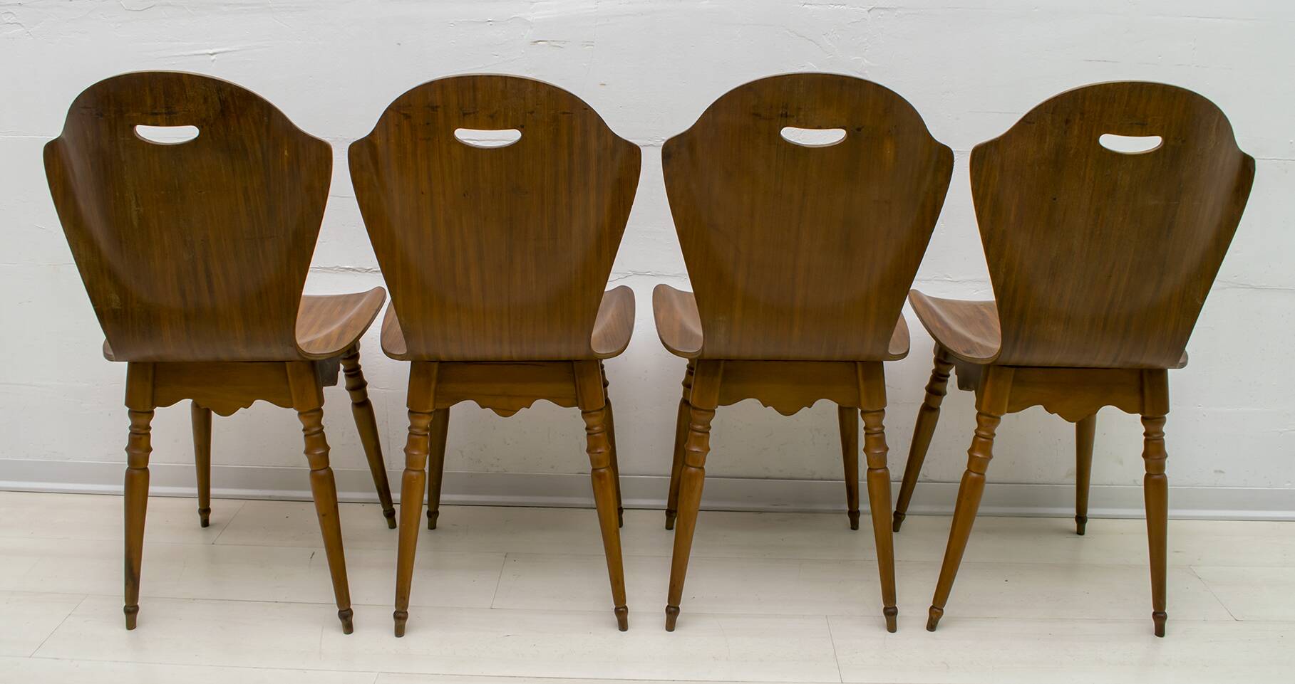 After Carlo Ratti Mid-Century Modern Italian Bentwood Chairs, 1950s