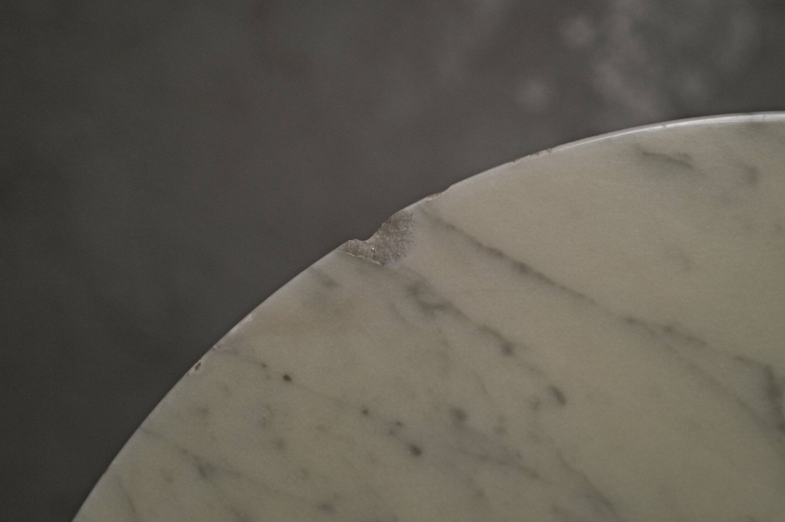 Eero Saarinen pedestal table, Knoll International, circa 1970