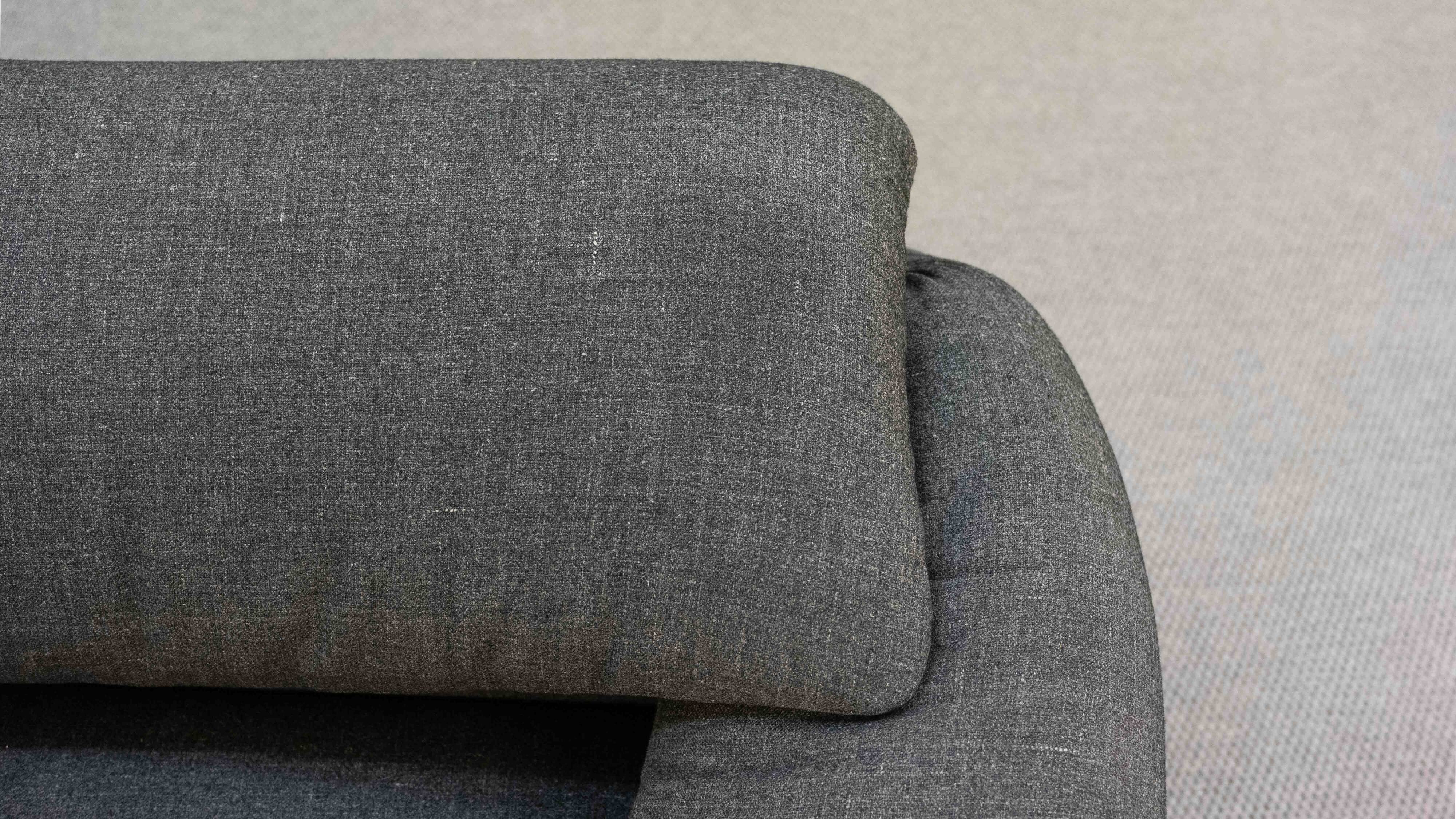 Maralunga 2.5-seat Sofa by Vico Magistretti for Cassina, Italy