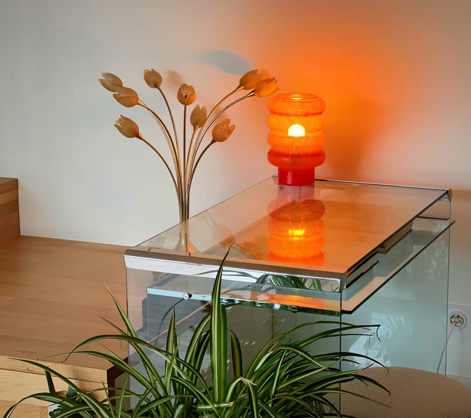 Italian lamp from the 70s Space Age