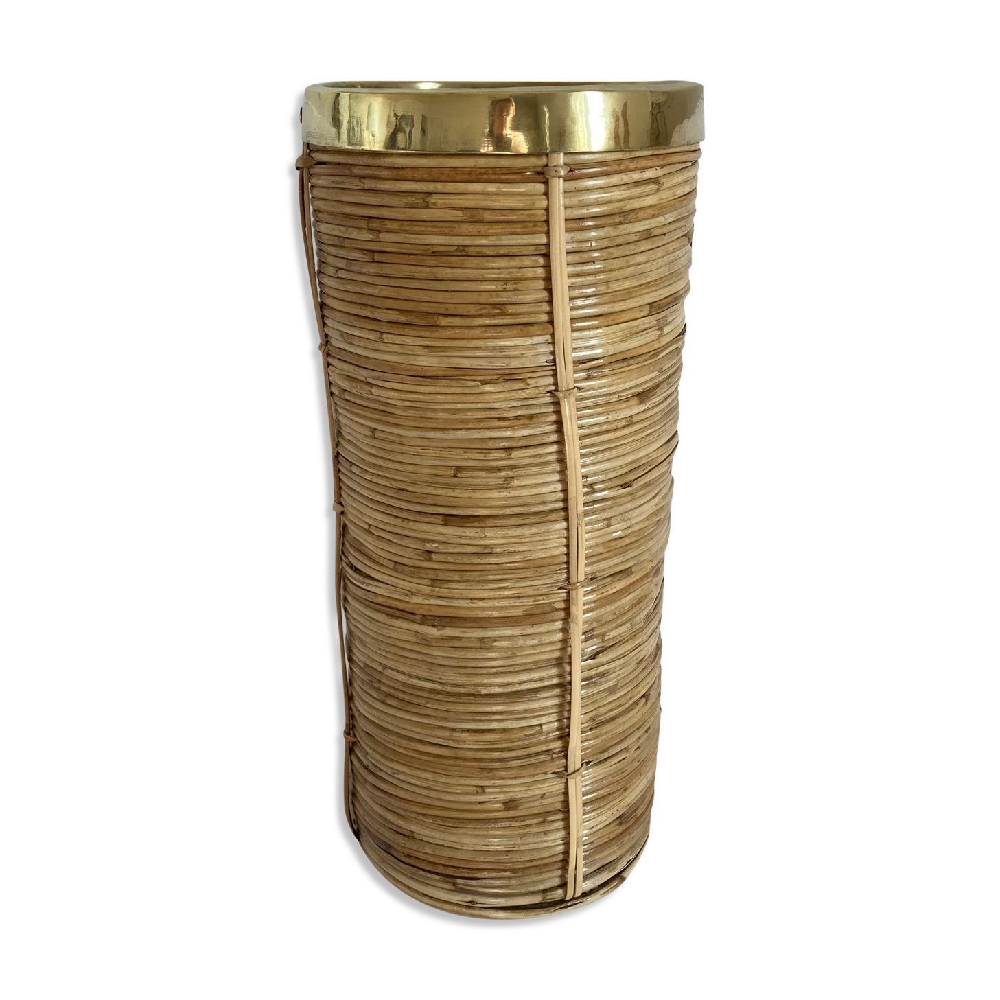 Rattan umbrella holder