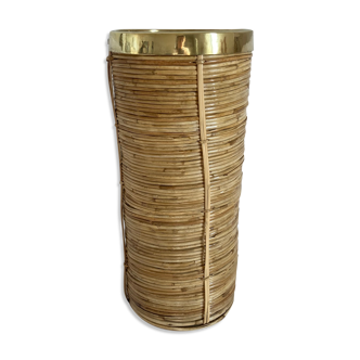 Rattan umbrella holder