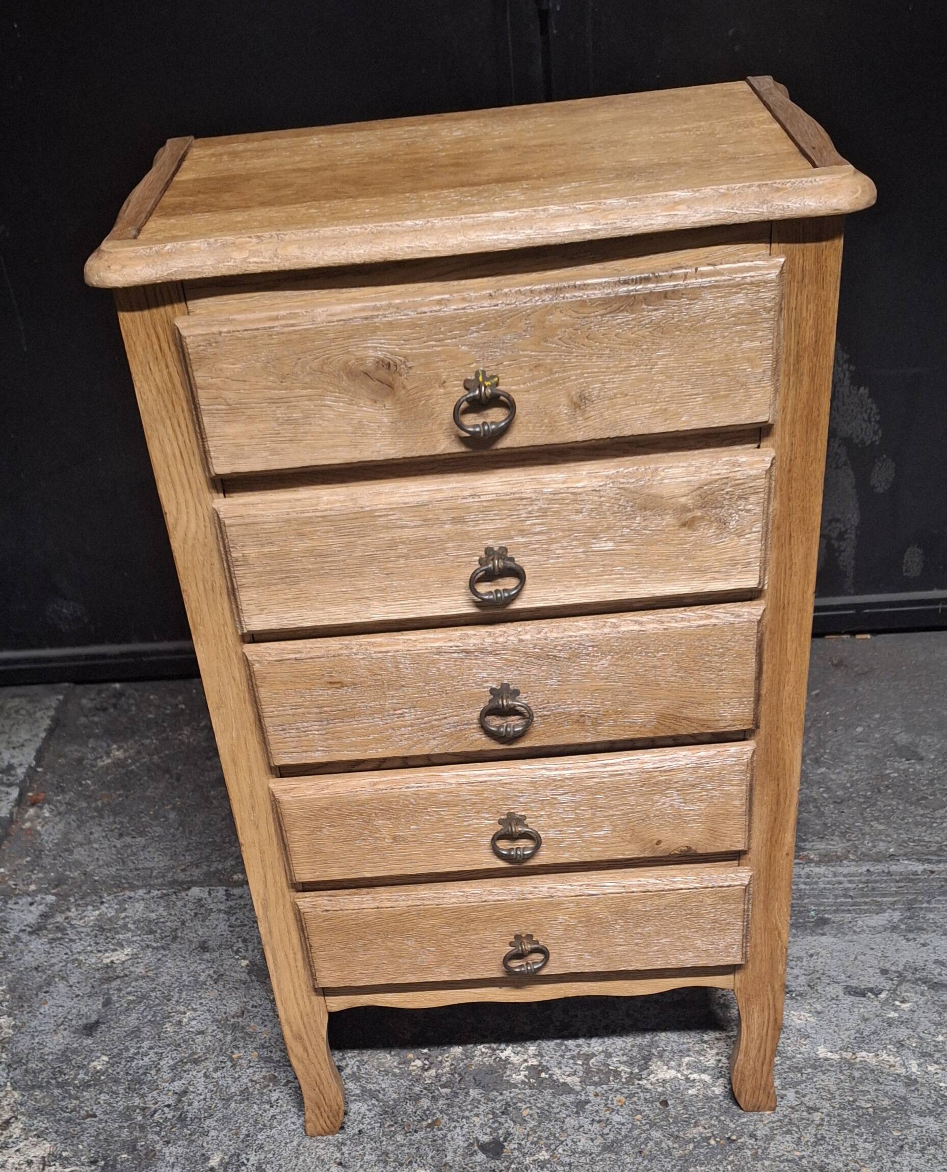 Chiffonnier en chêne 5 tiroirs