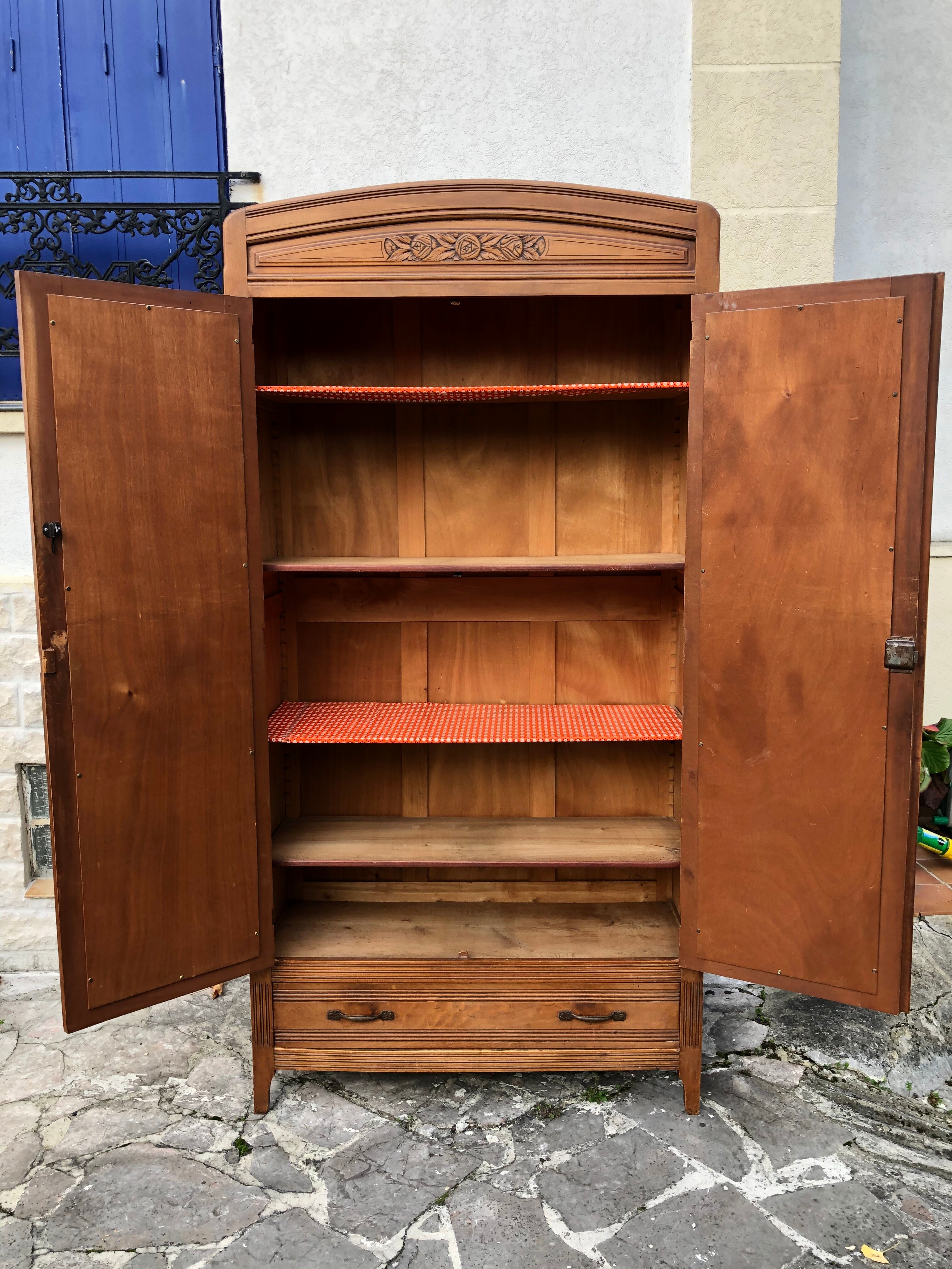 Parisian hotel wardrobe