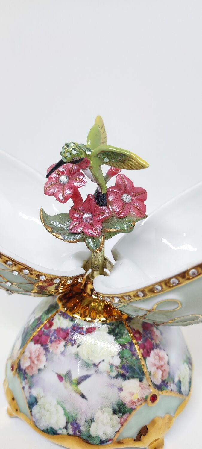 Lena Liu's music box