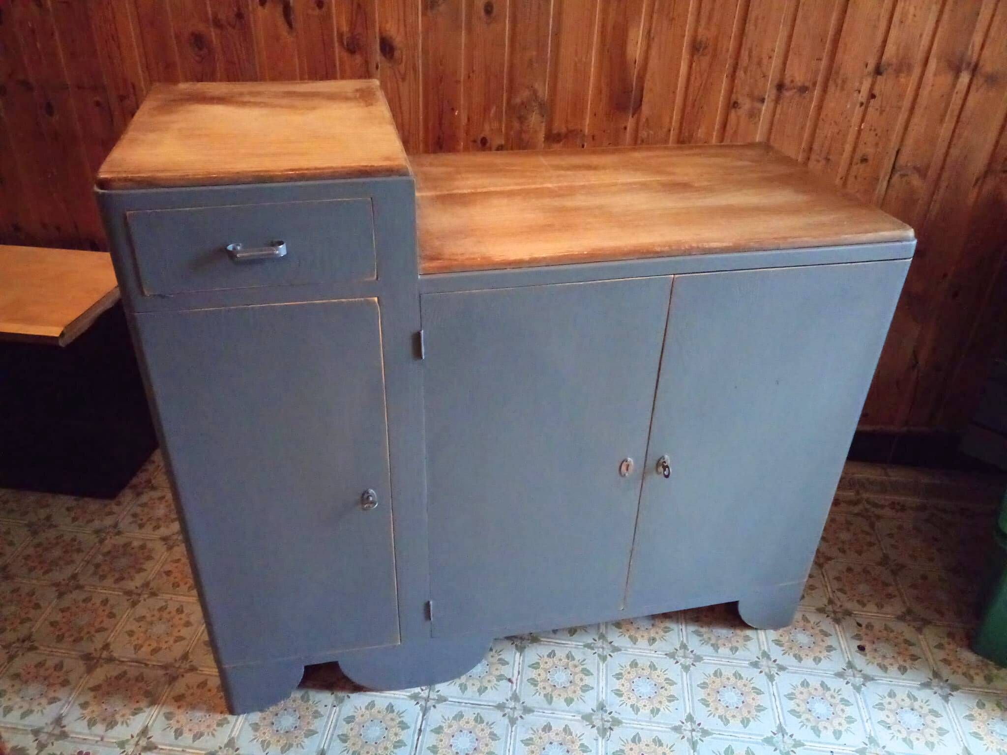 Ancienne armoire vintage art deco placard meuble dresse buffet dressoir