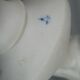Buste Mademoiselle Brongniart, en biscuit blanc, sur socle rond