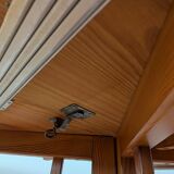 Extendable round table