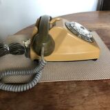 Vintage phone s63