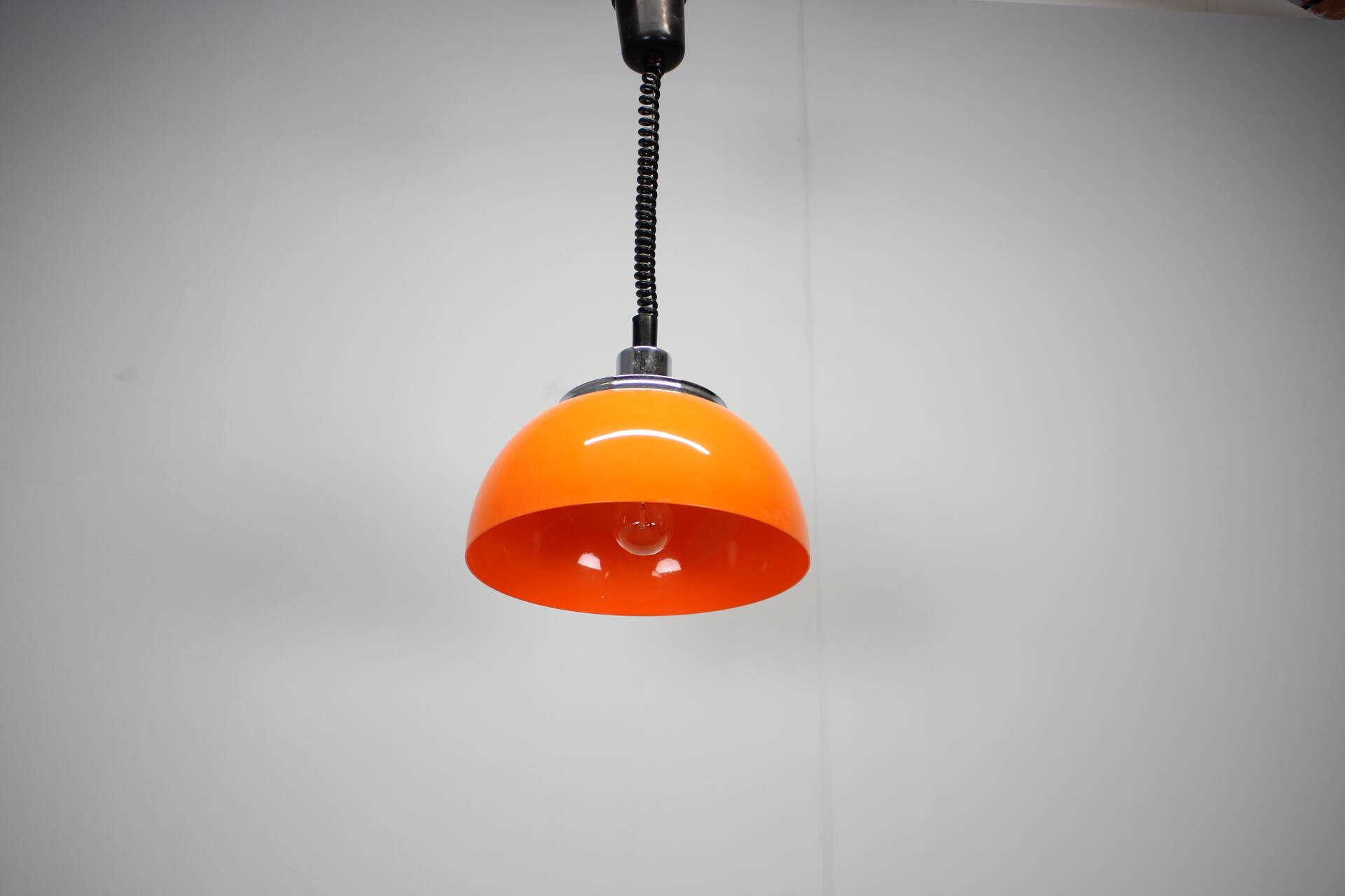 Adjustable plastic suspension from the mid-century by Meblo, Italy, 1970s.