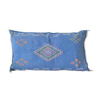 Blue berber cushion made of cactus silk