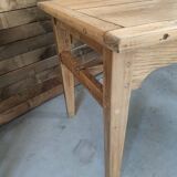 Farm table