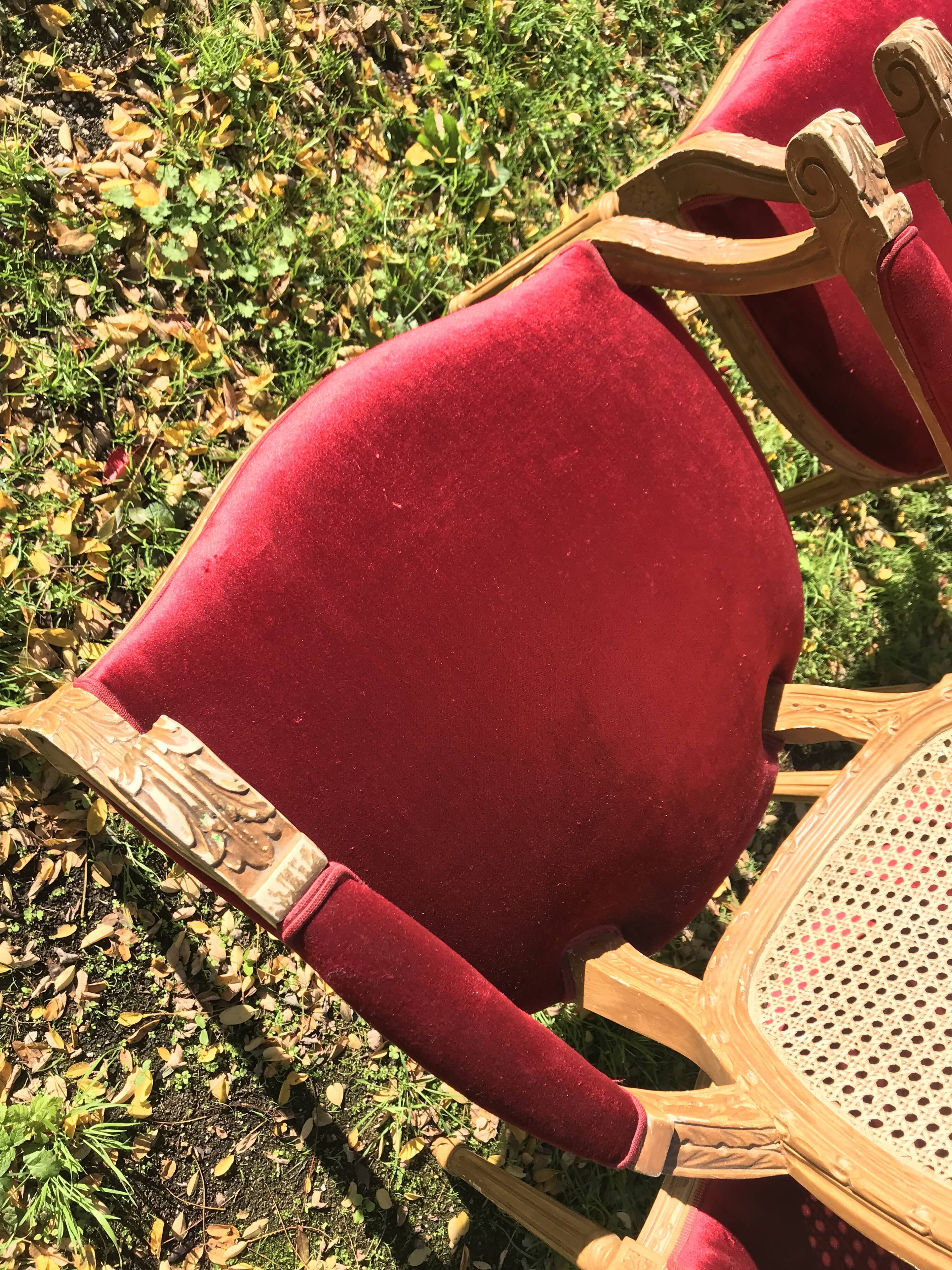 Suite of 4 Louis XVI armchairs