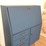 70s Secretary, Seram Blue