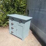 Small storage unit