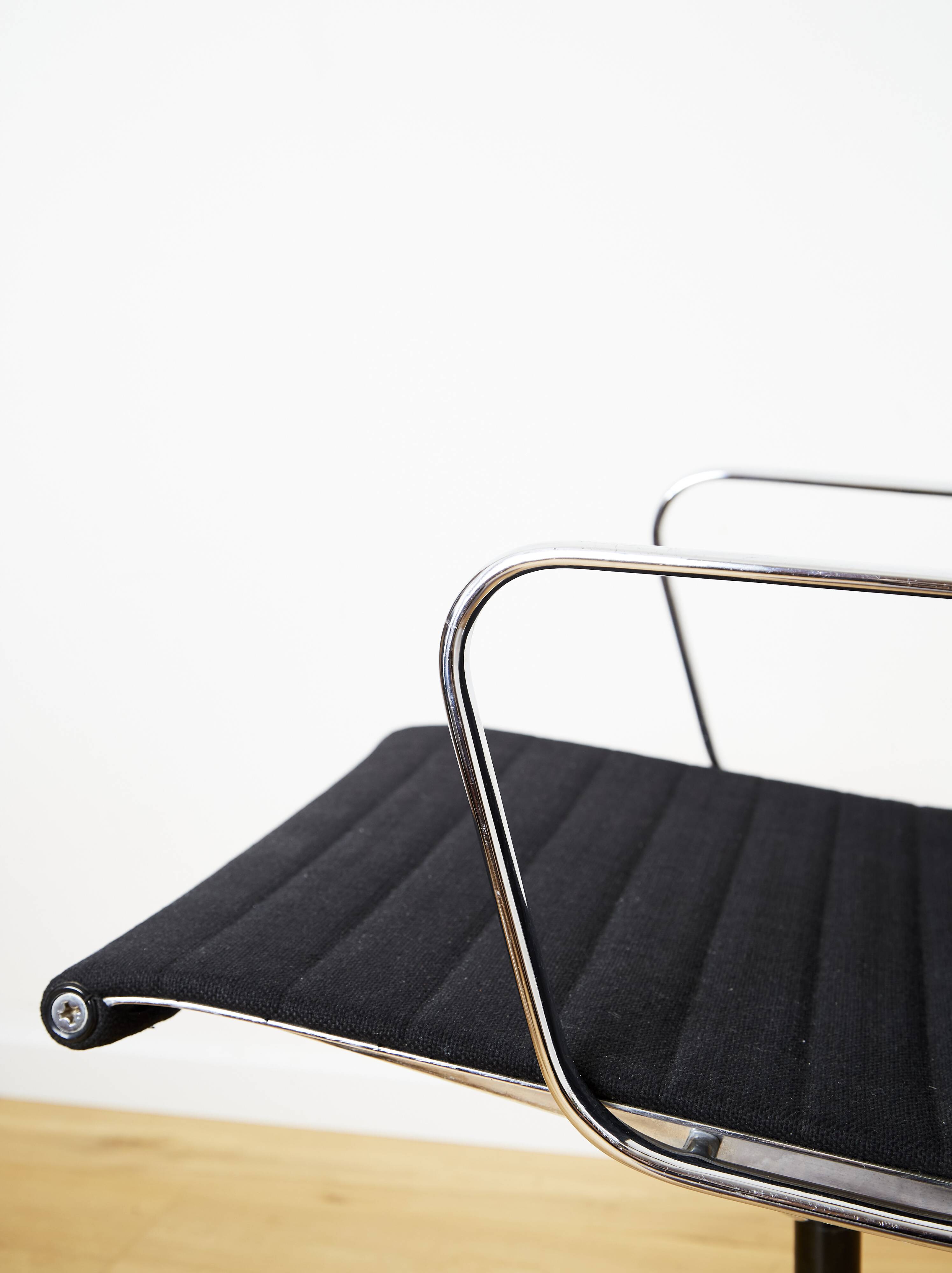 EA 108 Swivel Chair by Charles & Ray Eames for Herman Miller