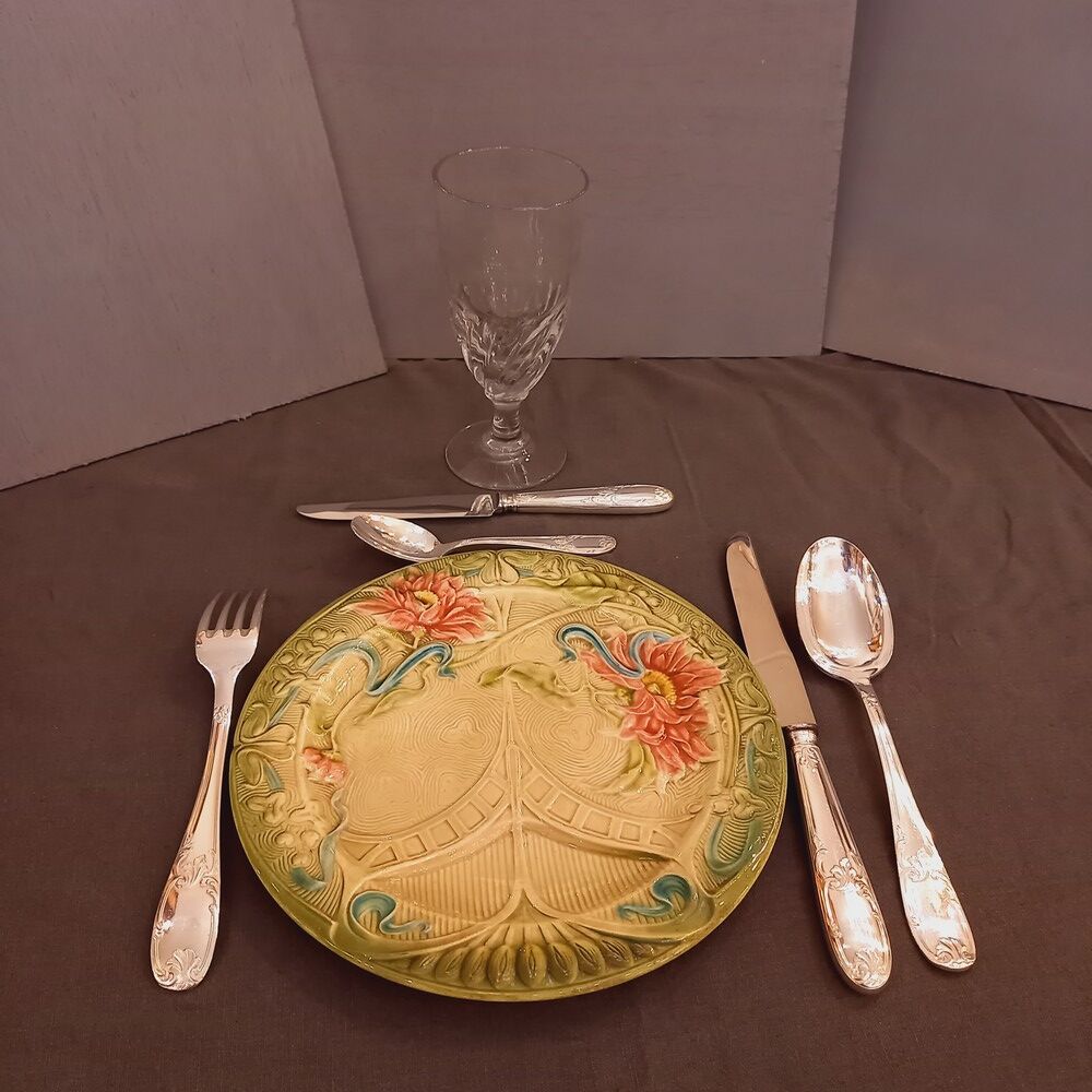 Ménagère en métal argenté 51 pièces de style Louis XV - Arts de la table