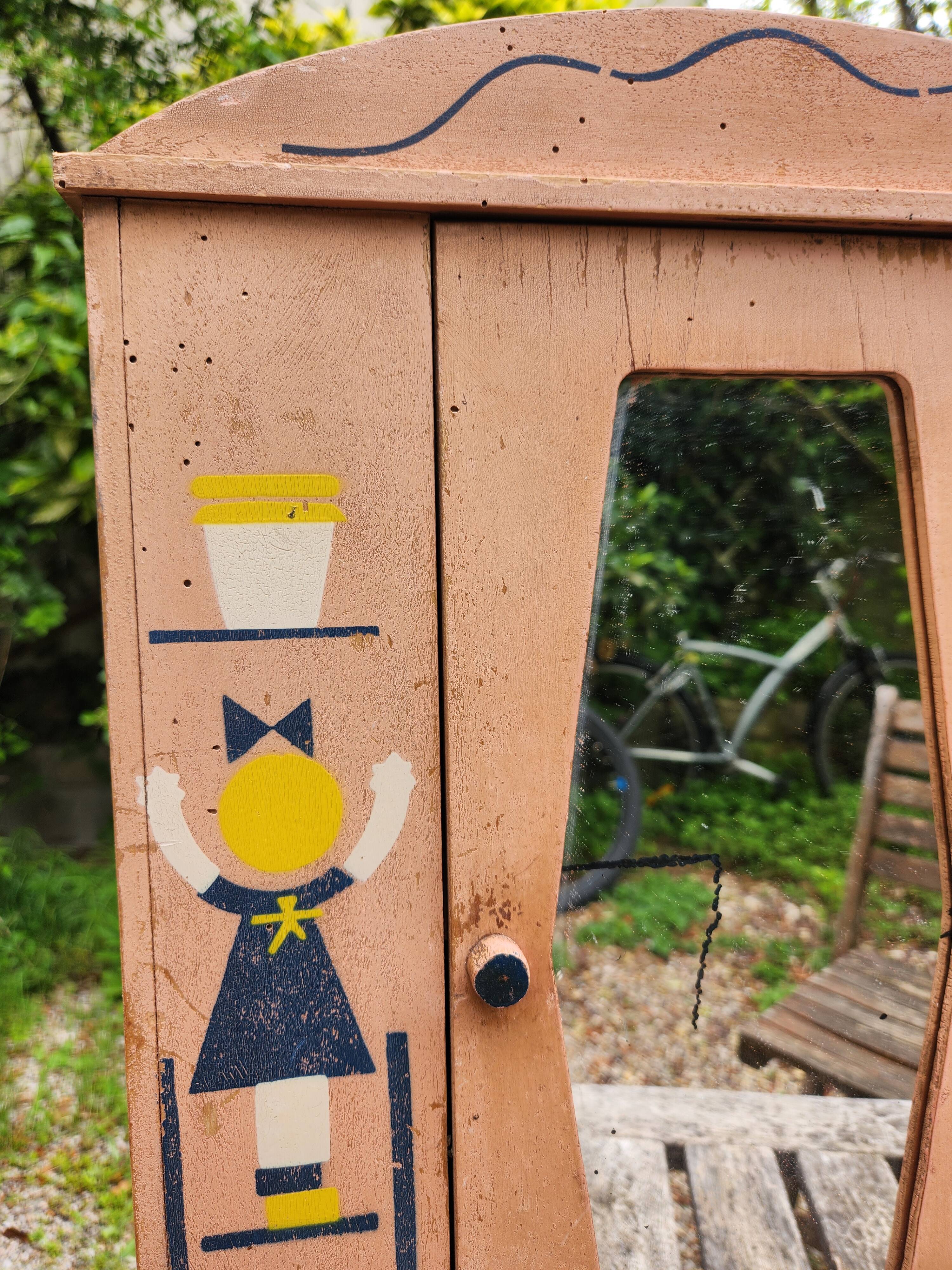 Vintage doll wardrobe