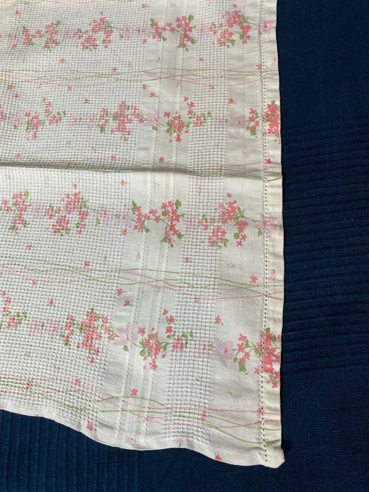 Lot of 6 flower pattern towels