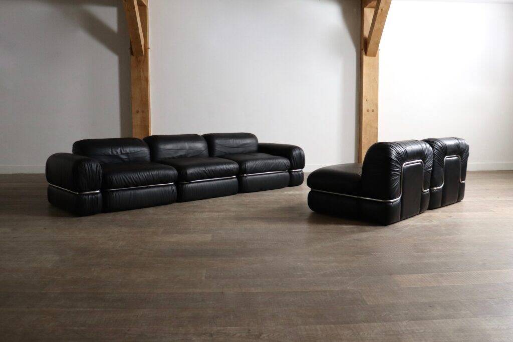Modular sofa in black leather by Rodolfo Bonetto for Tecnosalotto, 1960s