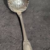 Vintage dusting spoon in excellent condition.
